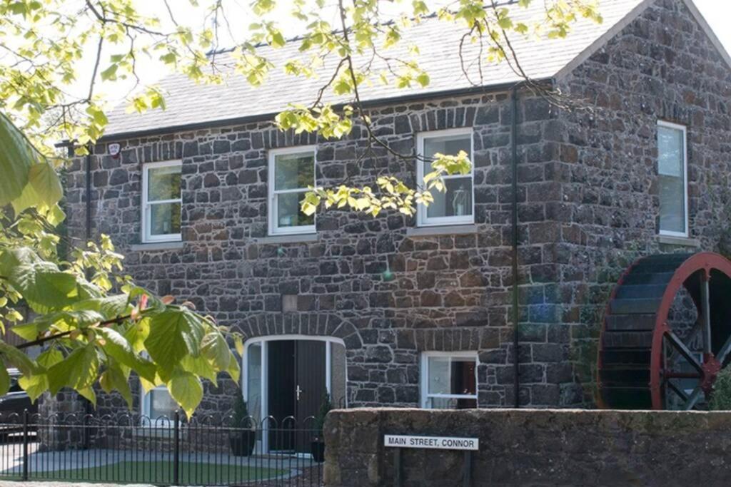 Stone Flax Mill Villa Connor Екстериор снимка